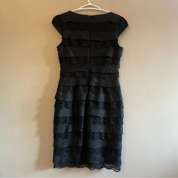 Maggy London Black Tiered Lace V-Neck Cap Sleeve Mini Dress - Size 6 EUC - Picture 8 of 16